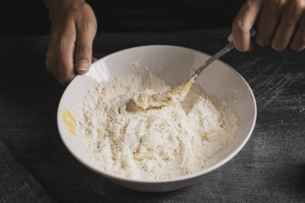نشاسته ذرت با سفیده تخم مرغ