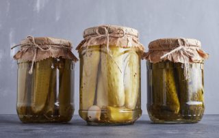 نگهدارنده خیارشور
