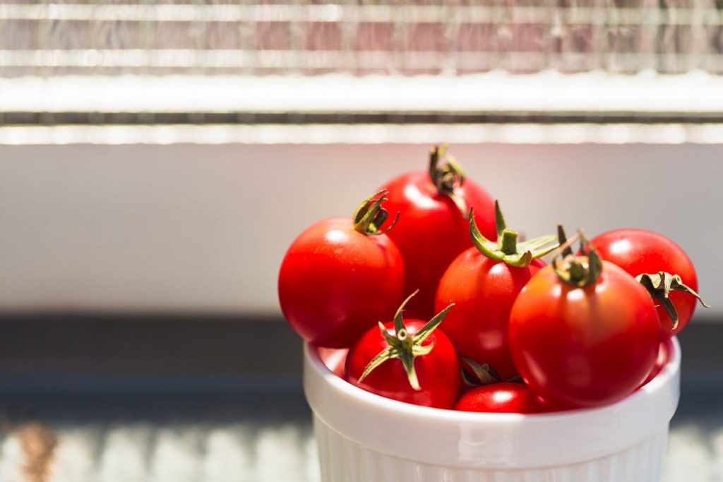 اسید سولفوریک برای گوجه فرنگی