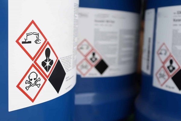 مواد شیمیایی خطرناک است؟